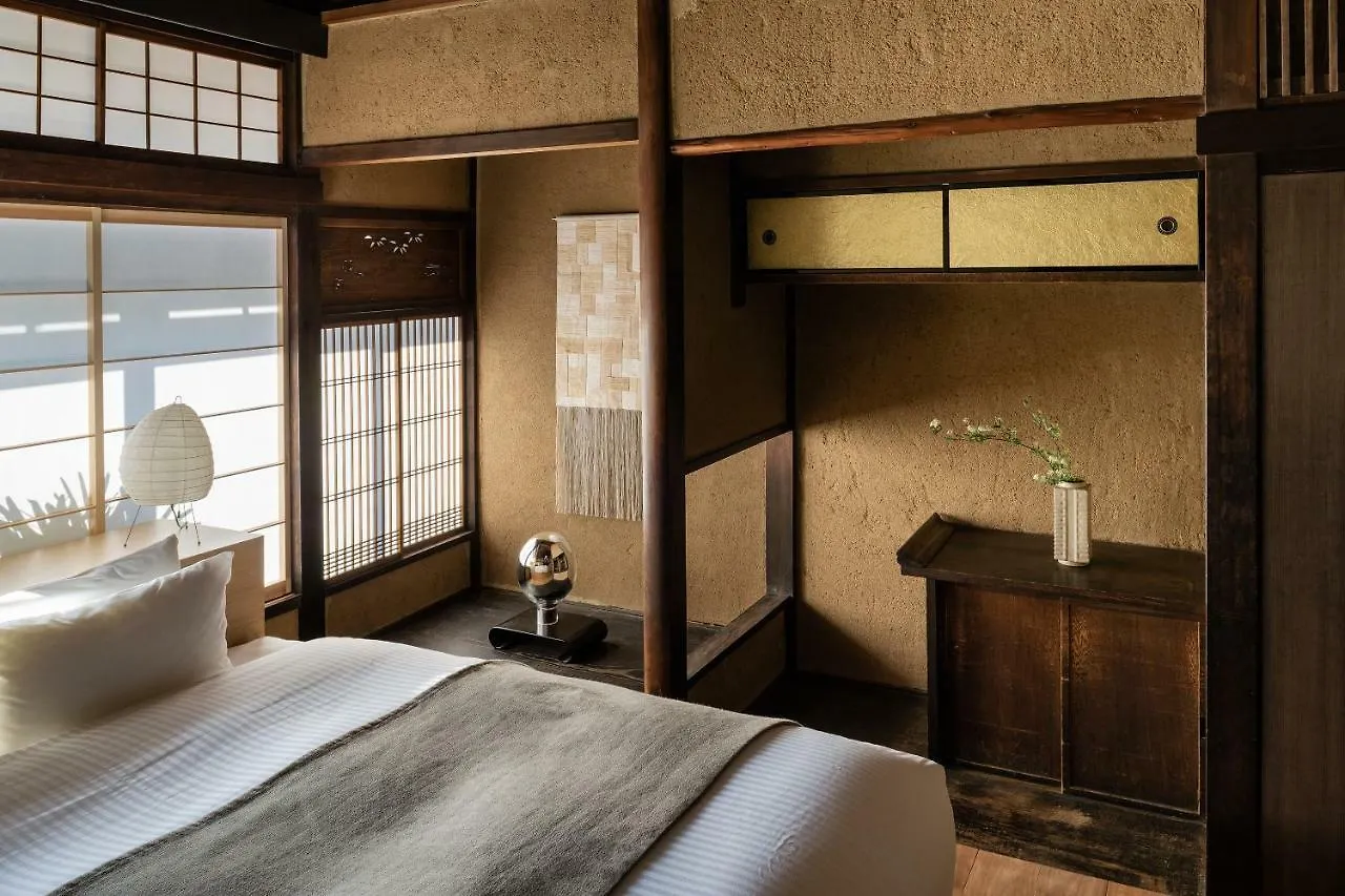 Nazuna 京都 御所 4*, 京都市